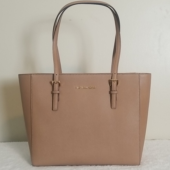 Michael Kors  -Jet Set Medium Travel Tote Bag - Picture 1 of 7